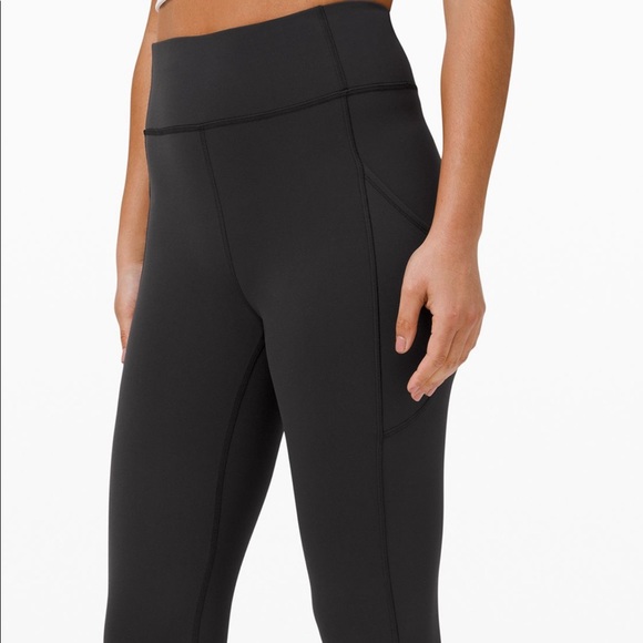 Like new invigorate high rise lululemon tight - Picture 4 of 9